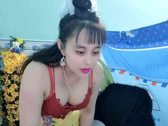 Youngsee69 webcam