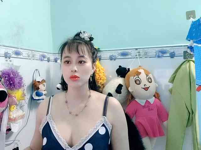 Youngsee69 webcam