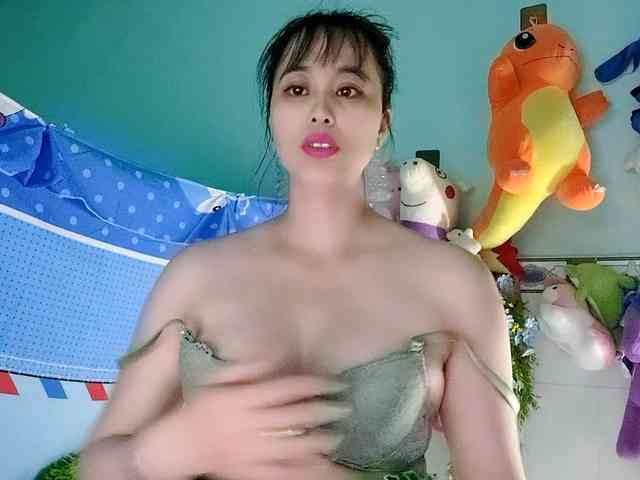 Youngsee69 webcam