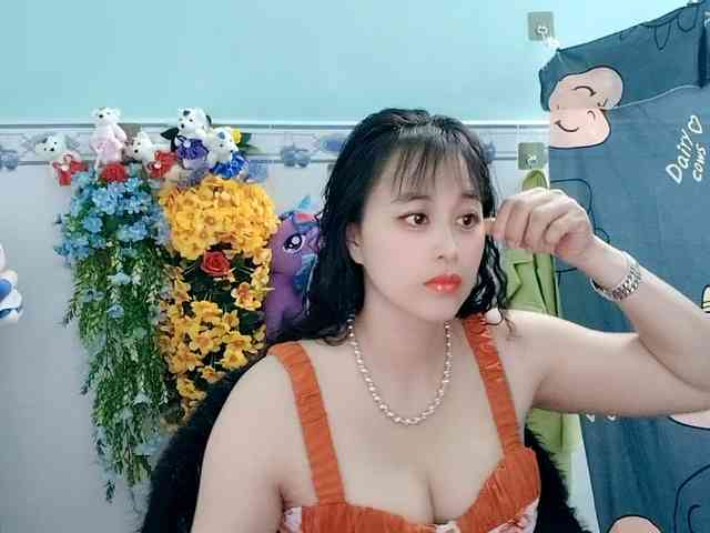 Youngsee69 webcam