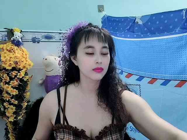 Youngsee69 webcam