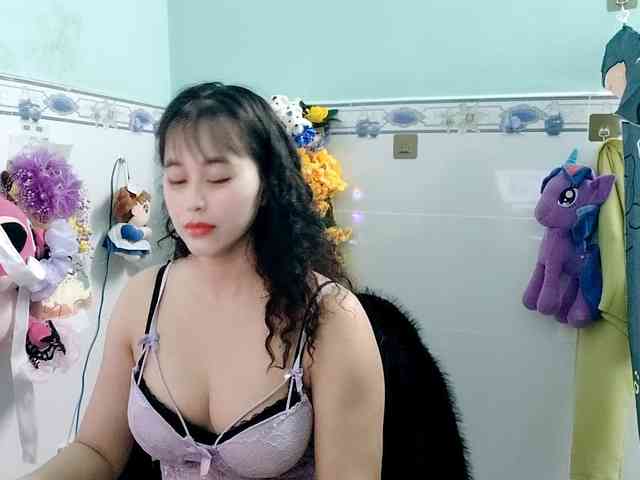 Youngsee69 webcam