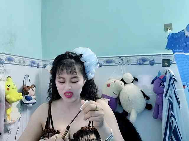 Youngsee69 webcam
