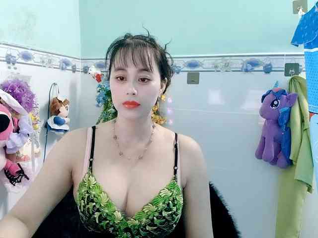 Youngsee69 webcam