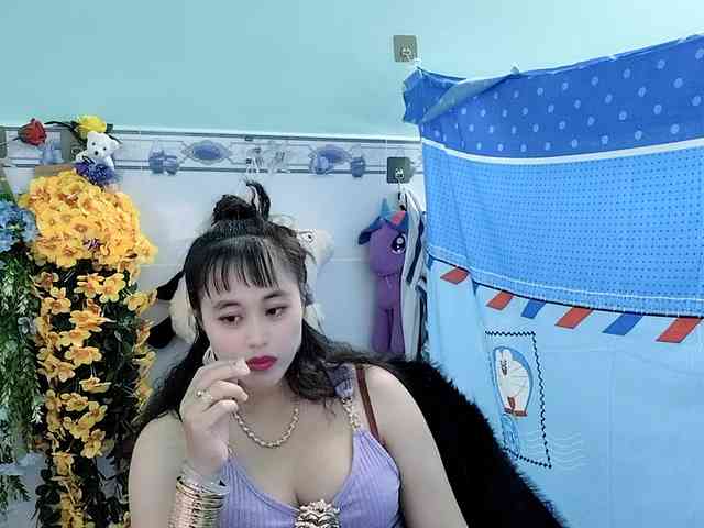 Youngsee69 webcam