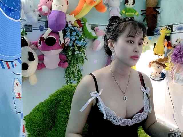 Youngsee69 webcam