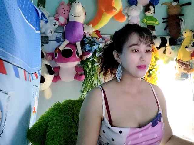Youngsee69 webcam