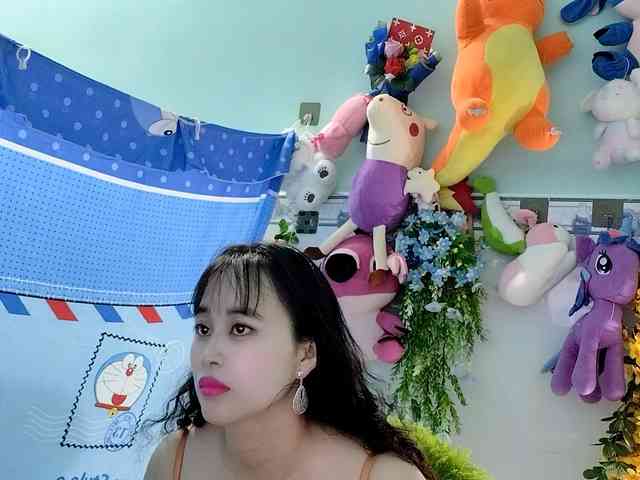 Youngsee69 webcam