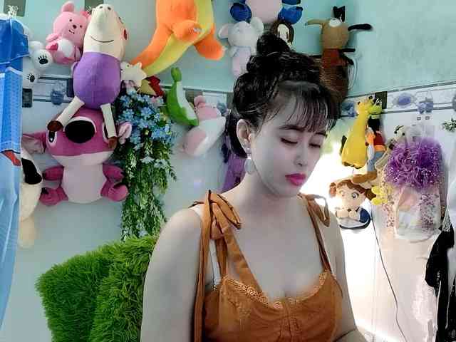 Youngsee69 webcam