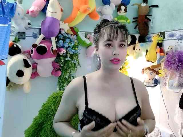Youngsee69 webcam