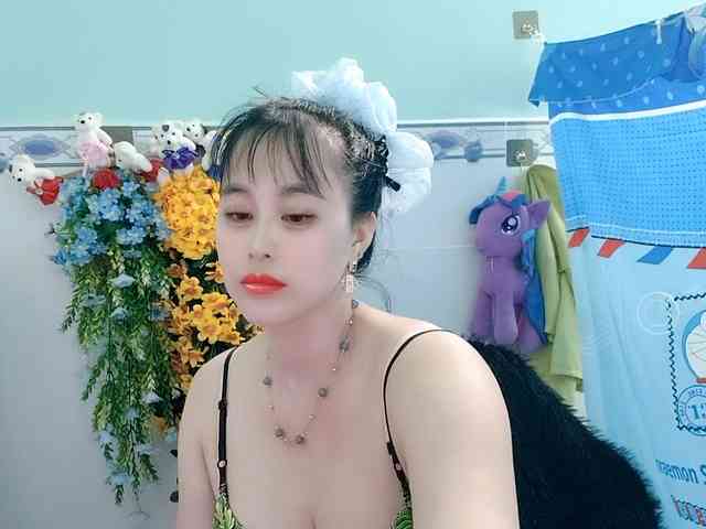 Youngsee69 webcam