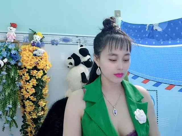 Youngsee69 webcam