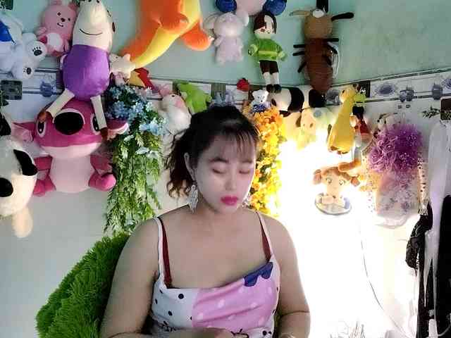 Youngsee69 webcam
