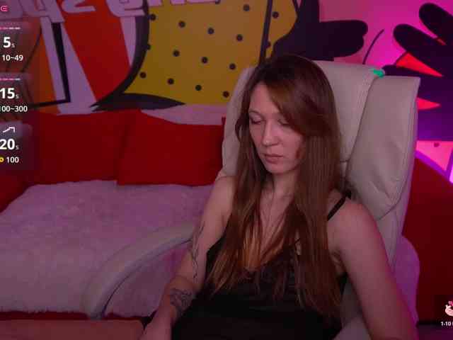 DreamyLinaa webcam