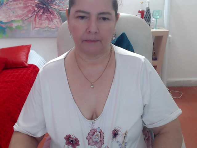 leonela from BongaCams is Freechat