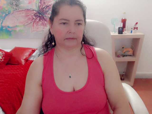 leonela from BongaCams is Freechat