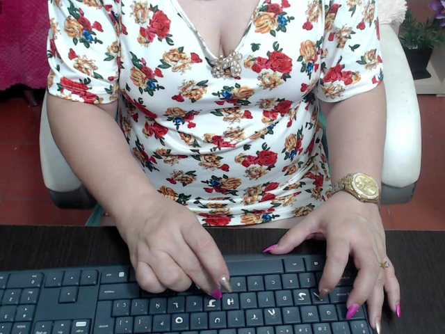 leonela webcam