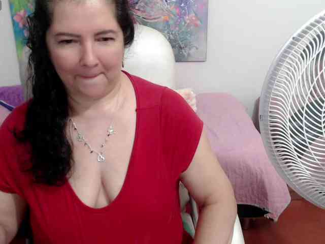 leonela webcam