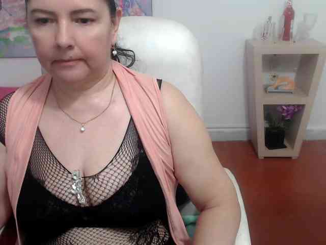 leonela webcam