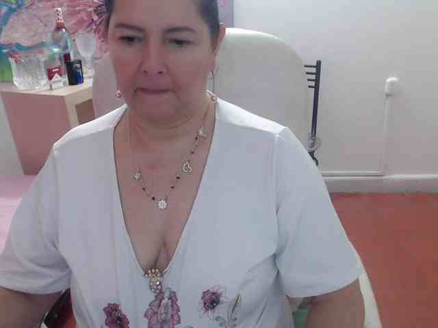 leonela webcam