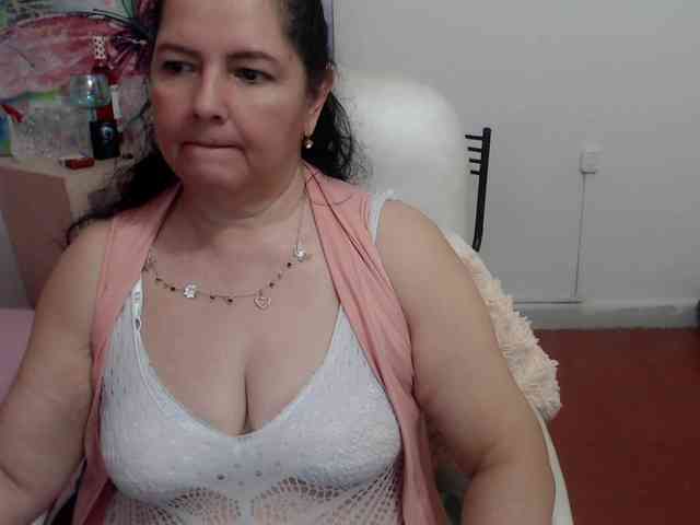 leonela webcam