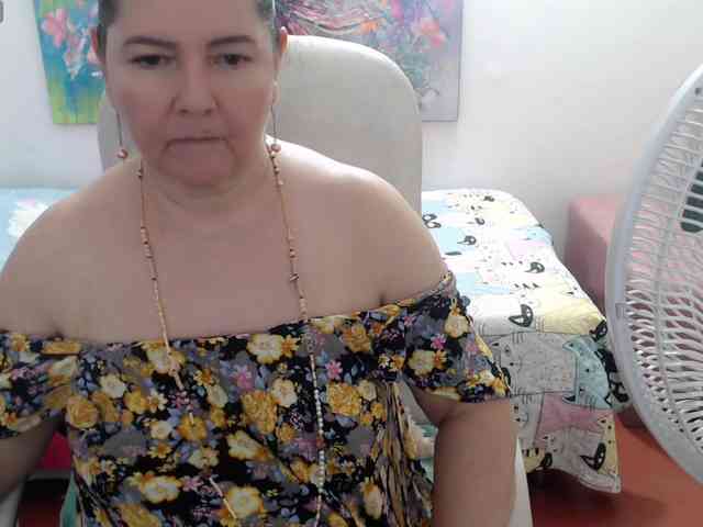 leonela webcam