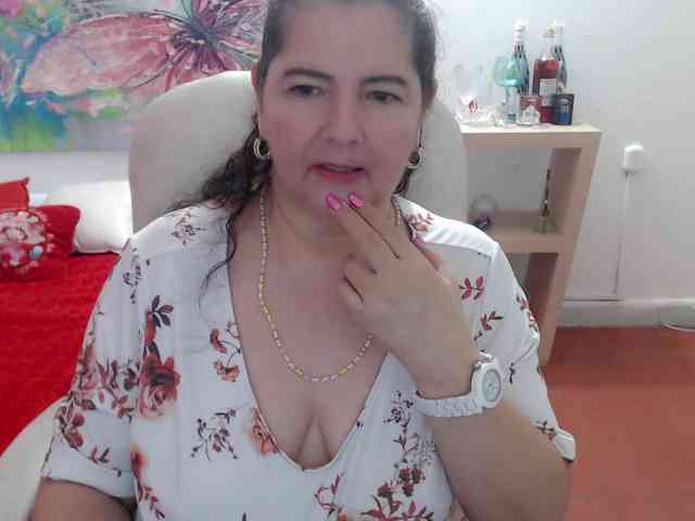 leonela webcam