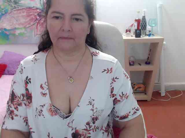 leonela webcam