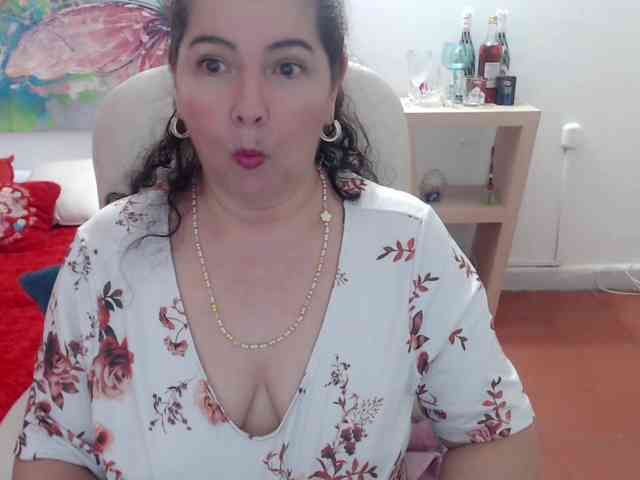 leonela webcam