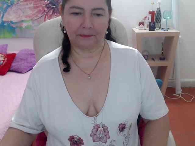 leonela webcam