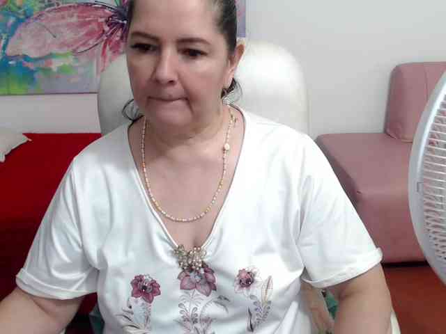 leonela webcam