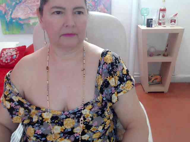 leonela webcam