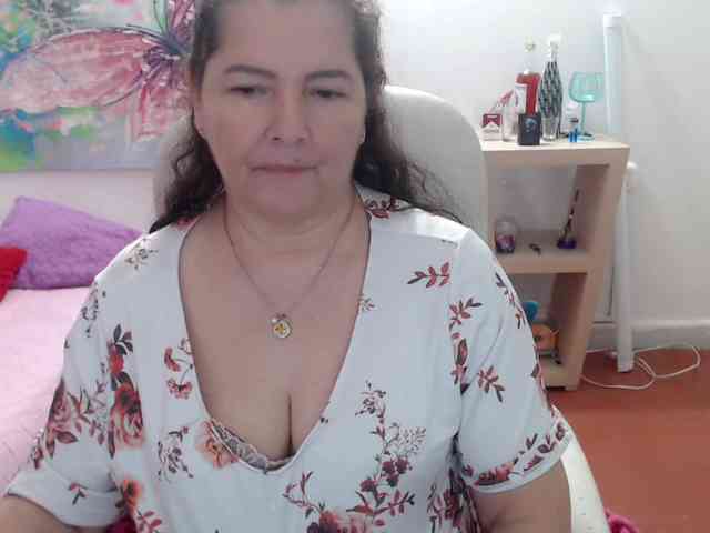 leonela webcam