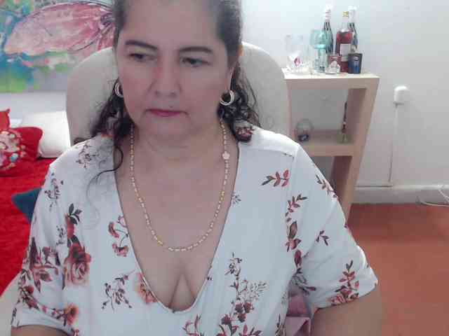 leonela webcam