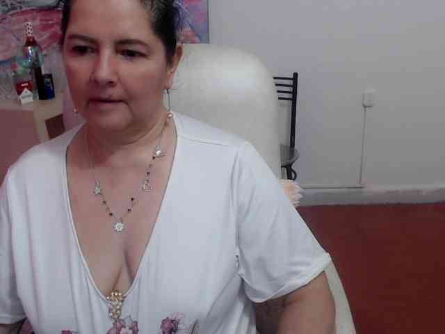 leonela webcam