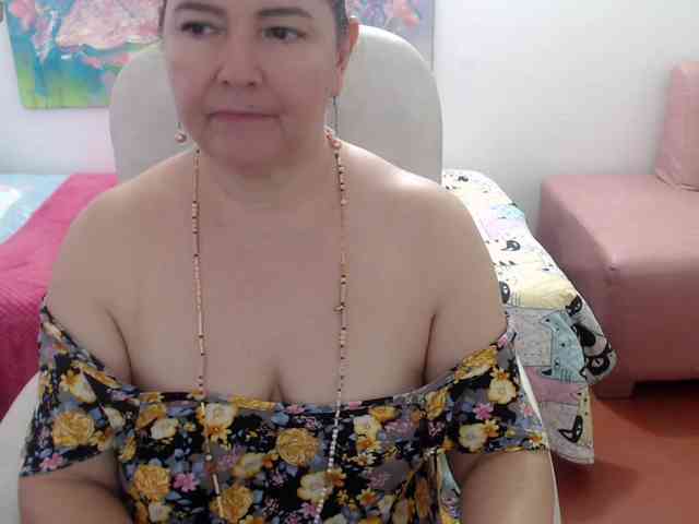 leonela webcam