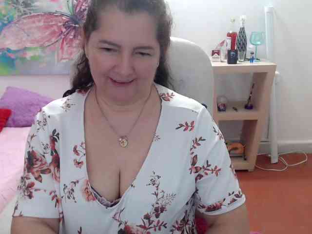leonela webcam