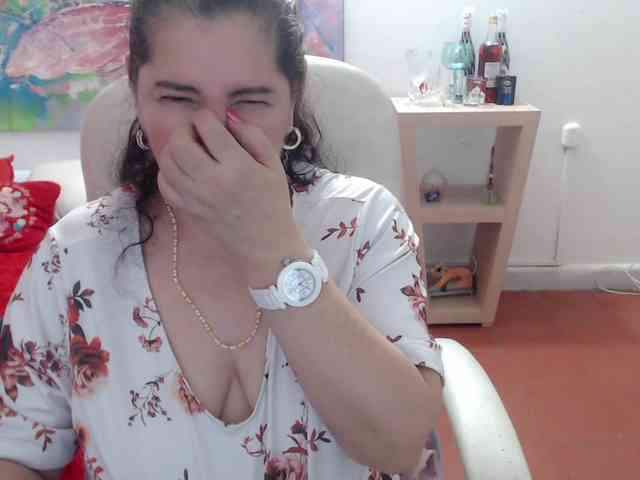 leonela webcam