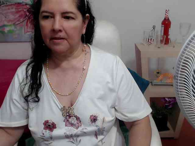 leonela webcam