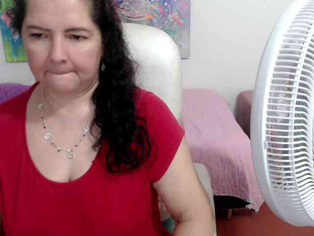 leonela webcam
