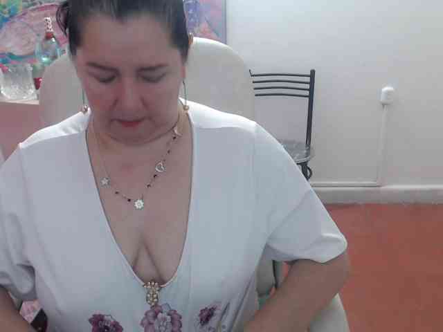 leonela webcam