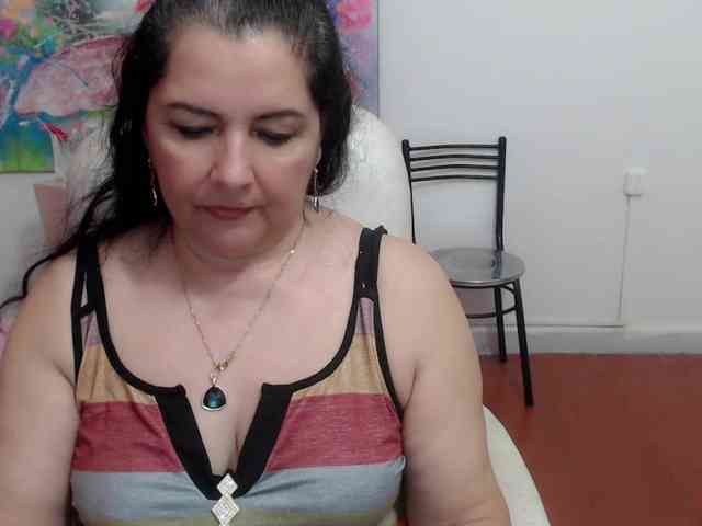 leonela webcam