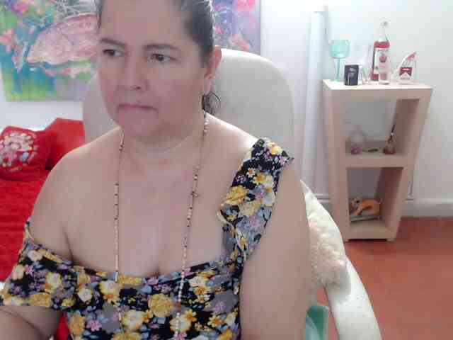 leonela webcam