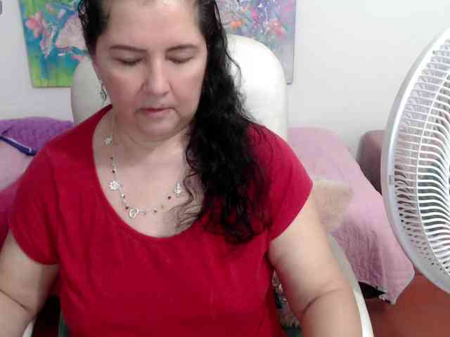 leonela webcam