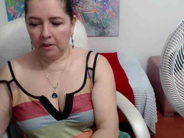 leonela webcam