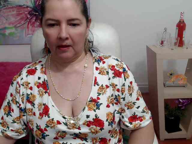 leonela webcam