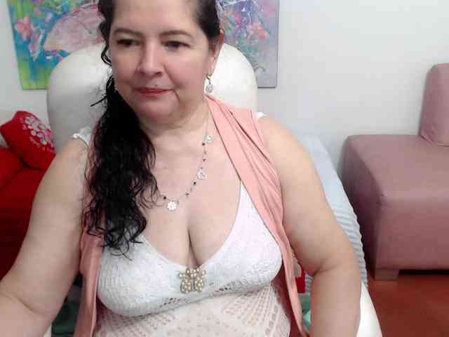 leonela webcam