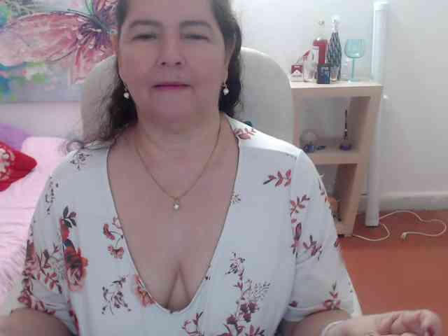 leonela webcam