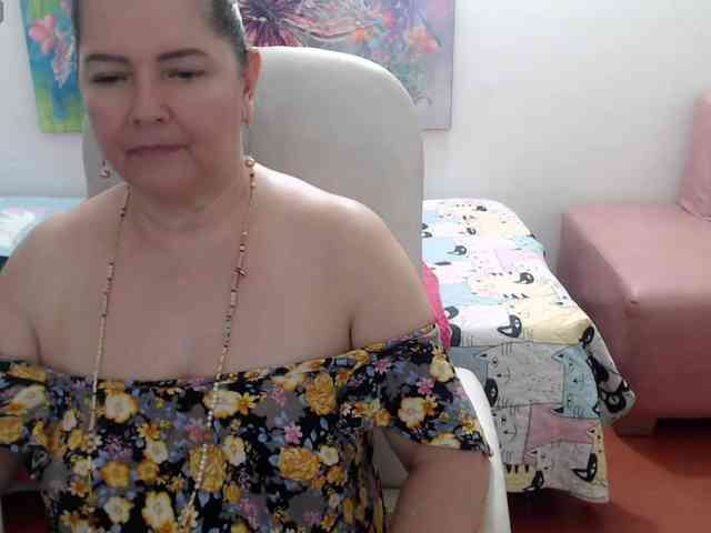leonela webcam