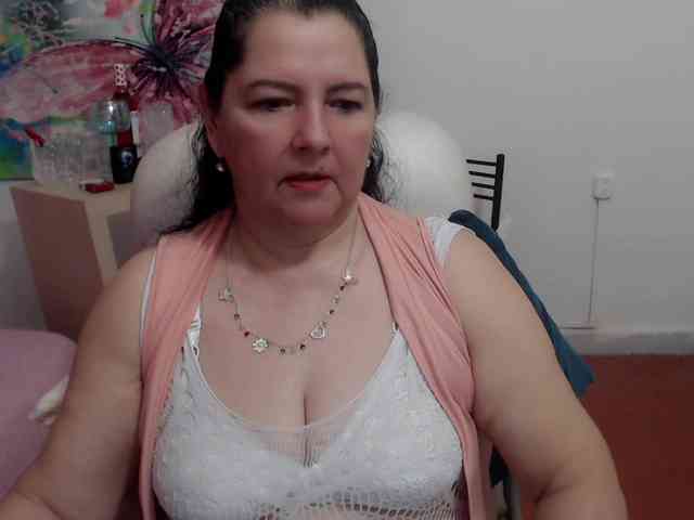 leonela webcam